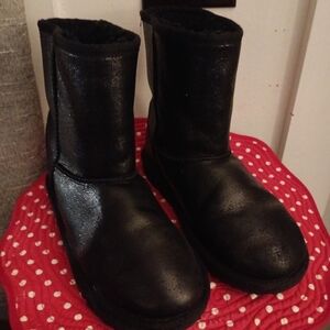 Cozy Black Kids Boots